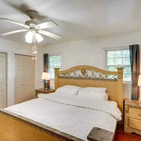 Private Catskill Mountains Vacation Getaway